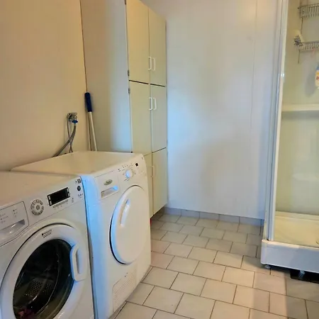 Romslig 4,etg Med Stor Terrasse, Utsikt, Parkering Apartamento